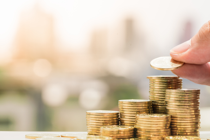 Report on Corporate Pensions:  Funding Levels and Asset Allocations